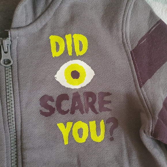 Like New "Did Eye Scare You" Gray Unisex Zip Hoodie, 4T Halloween - Picture 4 of 7